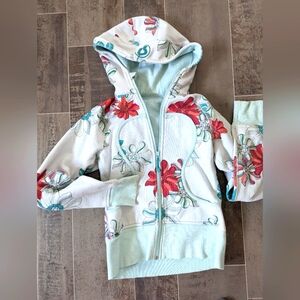 Lululemon size 6 sweater